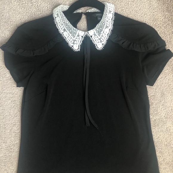 RW&CO Black Ruffle Blouse with lace collar XS - Picture 6 of 6